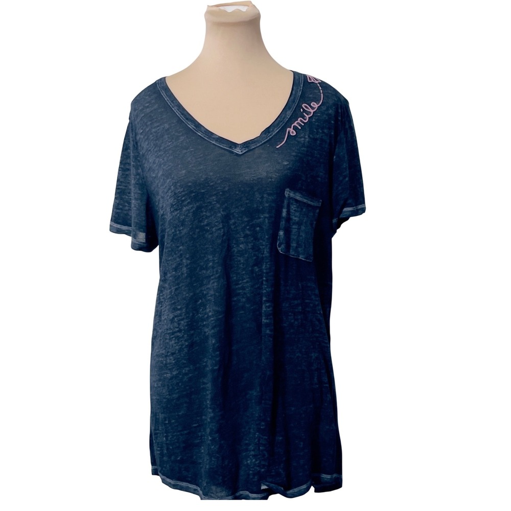 Peace & Pearls  Blue Burnout V-Neck Pocket Tee XL Smile Embroidery‎ Minimalist